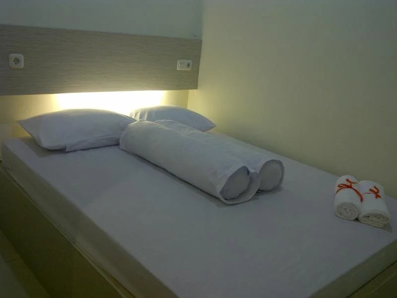 Манадо: Manado Grace Inn