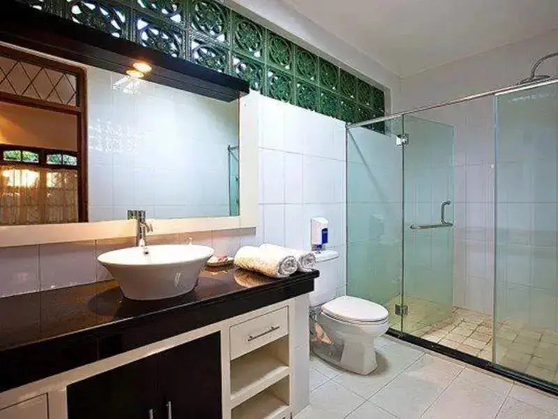 Беноа: Phoenix Villa