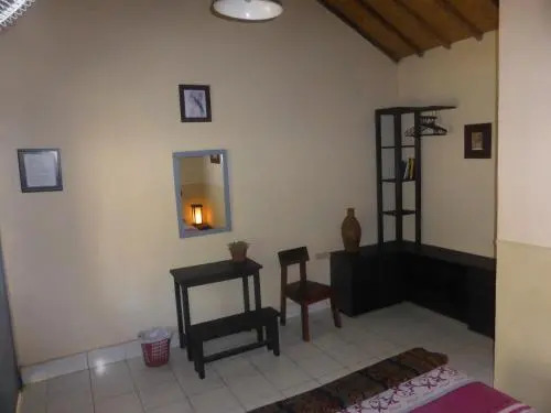 Матарам: La Casa Homestay