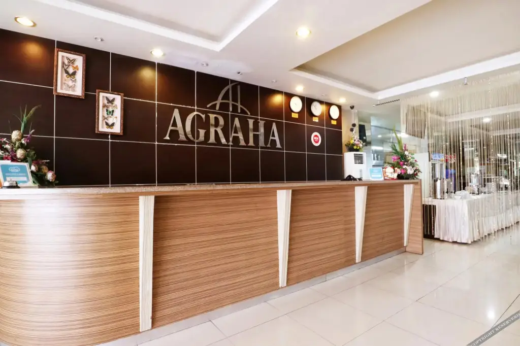 Hotel Agraha Andalas — фото 1