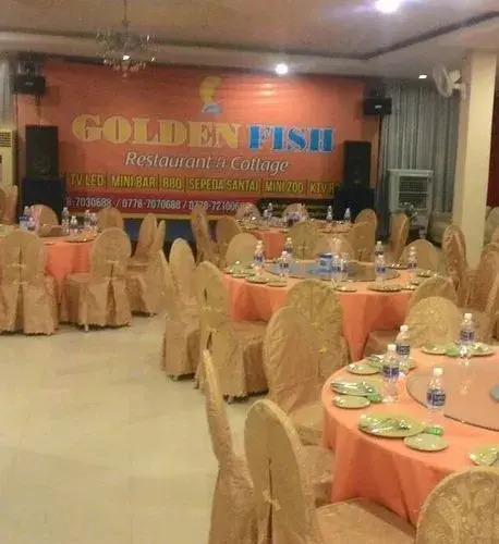 Батам: Golden Fish Cottage & Restaurant