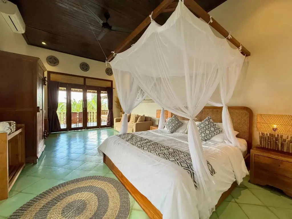 Сидемен: Sawah Indah Villa