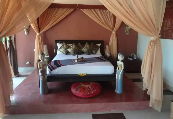 Беноа: Villa Anjing
