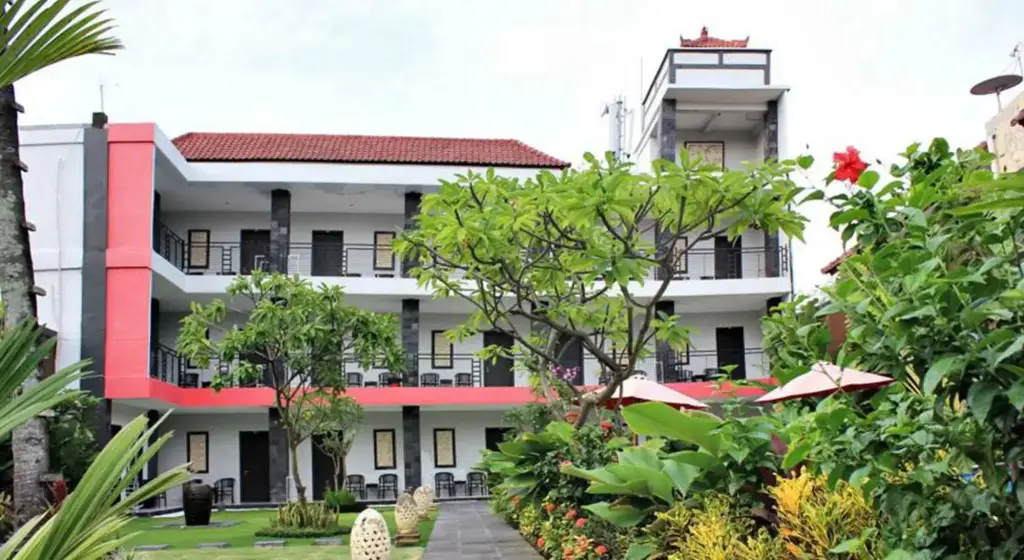 Budhi Hotel — фото 1