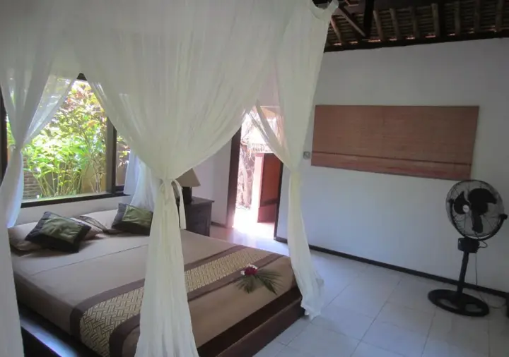 Гили Траванган: Gili Hideaway