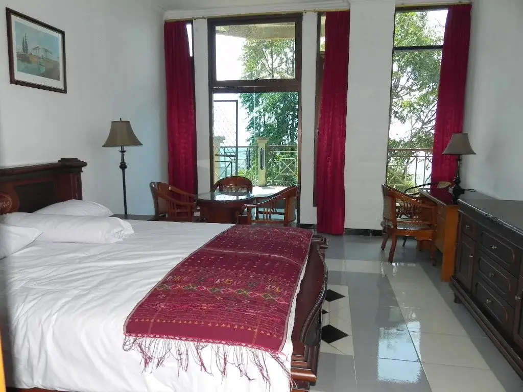 Бандунг: Le Vallon Bandung