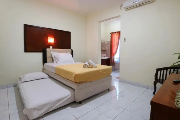 Кута: Teges Inn Kuta