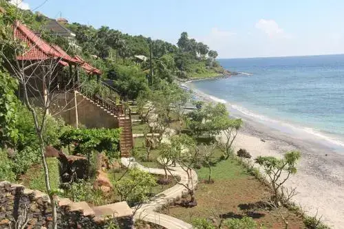 Бунутан: Bos Bungalows and Restaurant
