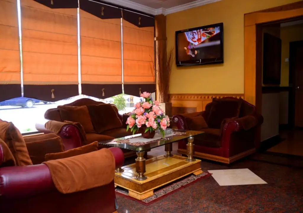 Медан: Dhaksina Hotel