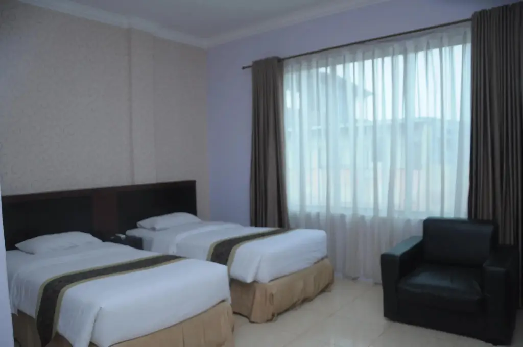 Медан: Griya Hotel