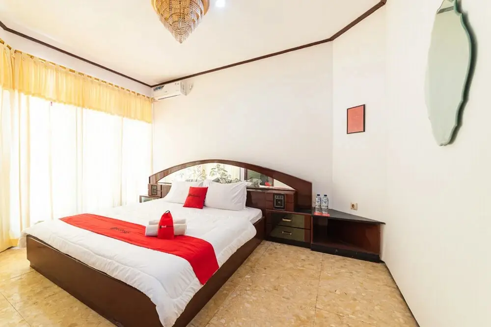Бату: Villa and Resto Basanova