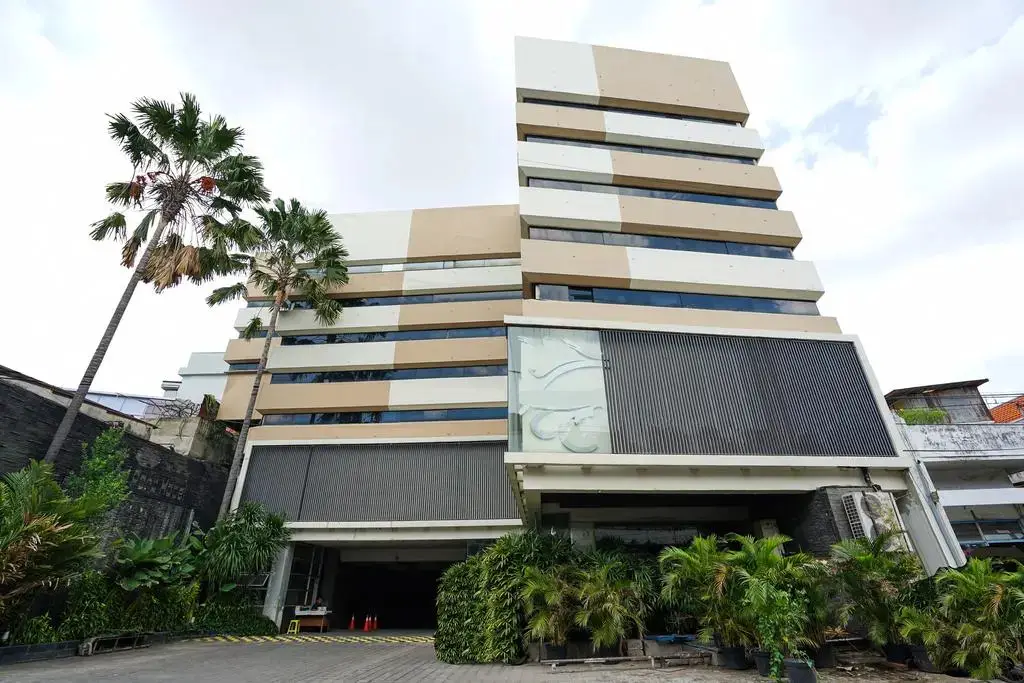 New Grand Park Hotel — фото 1