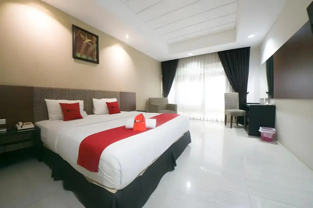 Сурабая: New Grand Park Hotel