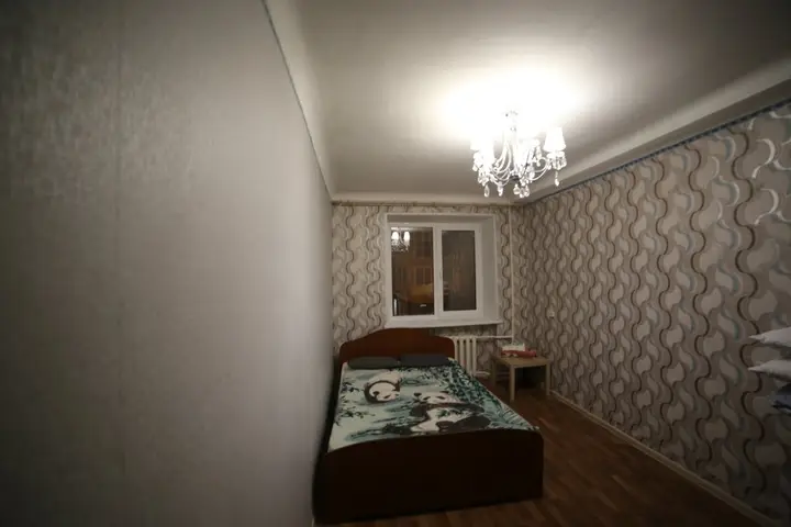 Уфа: Апартаменты на Льва Толстого 18