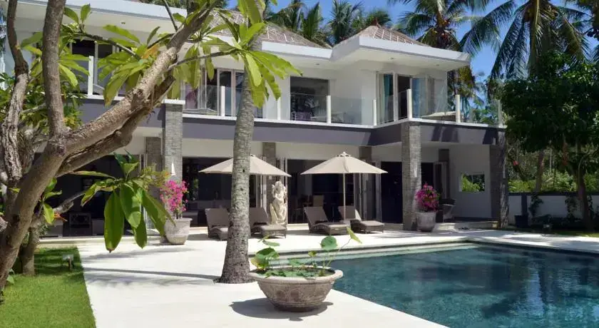 Падангбай: Black Pearl Villa
