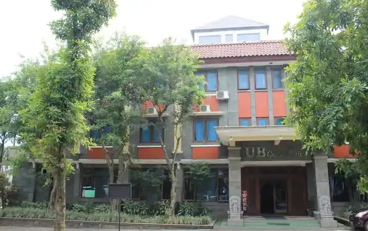 Маланг: Ub Guest House