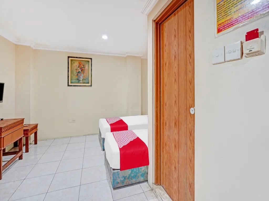 Сурабая: OYO Life 90380 Andalus Hotel Syariah