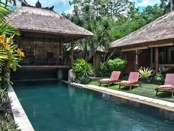 Канди Даса: Villa Martina