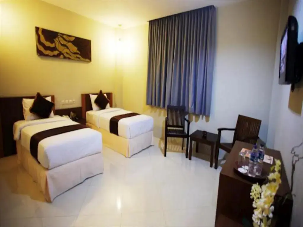 Матарам: Mataram Square Hotel