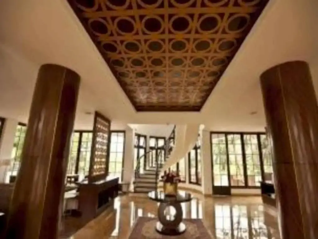 Бандунг: House Sangkuriang