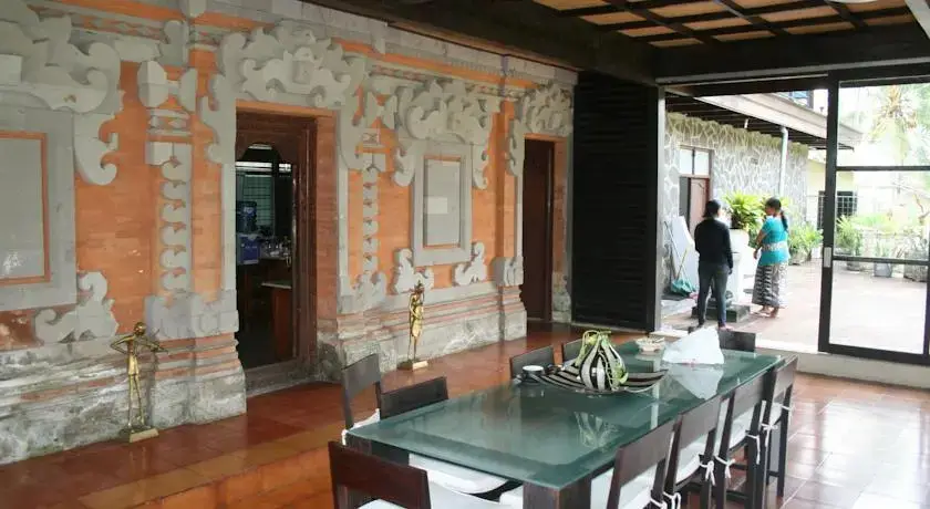 Тегаллаланг: Pesona Terrace Ubud