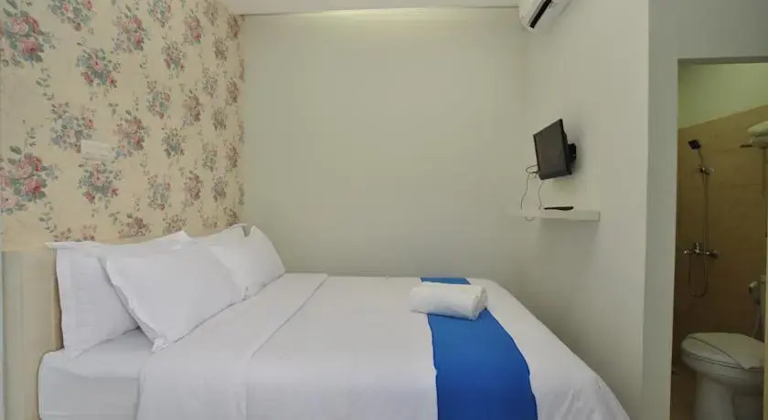 Бандунг: The Dinar Hotel