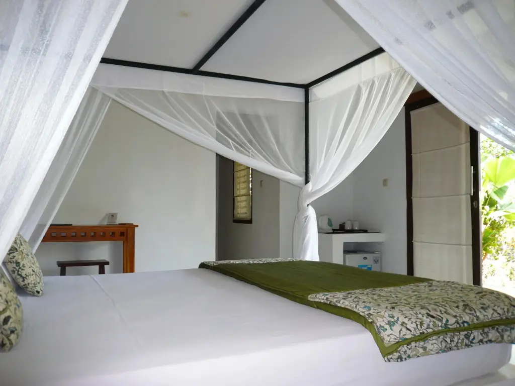 Бунутан: Anda Amed Resort