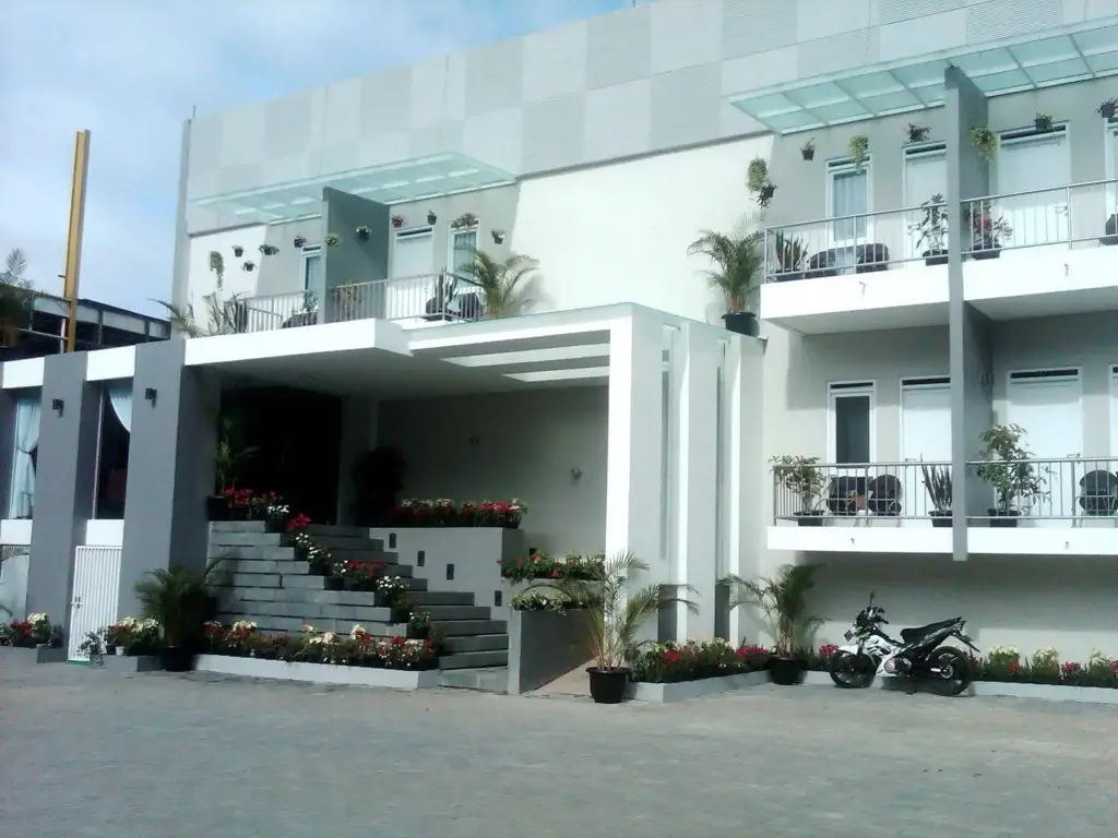 Паромпонг: Villa Diamond