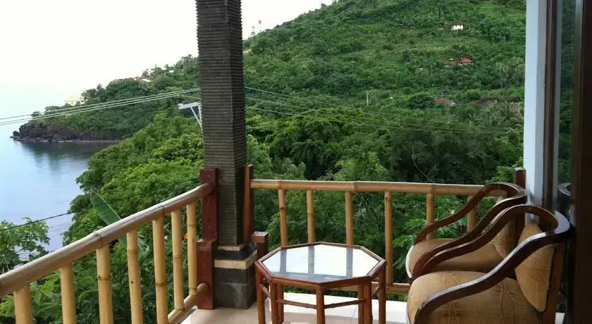 Бунутан: Kemulan Bungalows & Restaurant