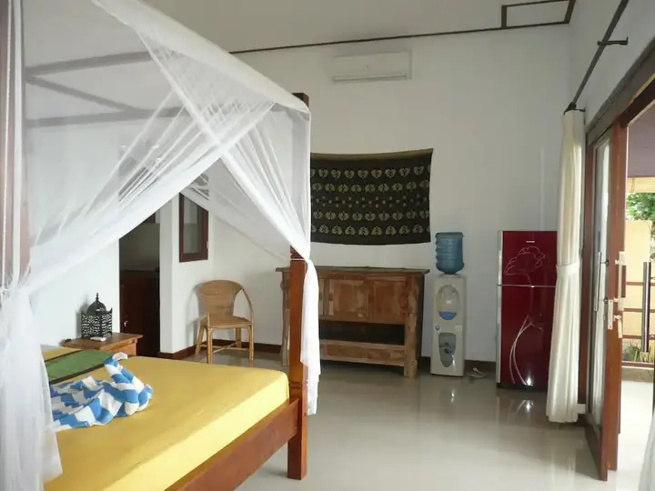 Бунутан: Paradise Bungalows