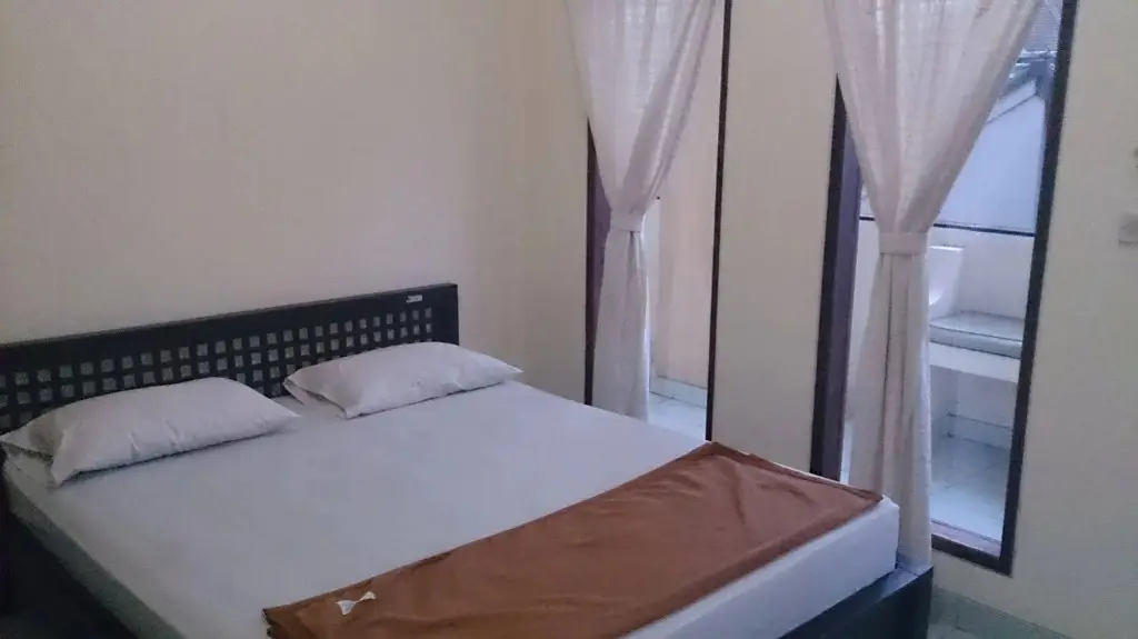 Денпасар: Pondok Taman 828