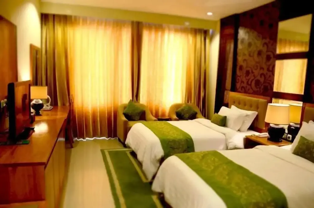 Серирит: Hotel Gran Surya