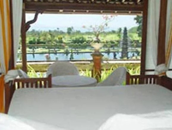 Амлапура: Tirtagangga Water Palace Villas
