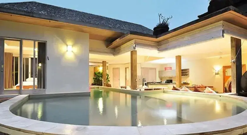 Кута: Villa Jeanne