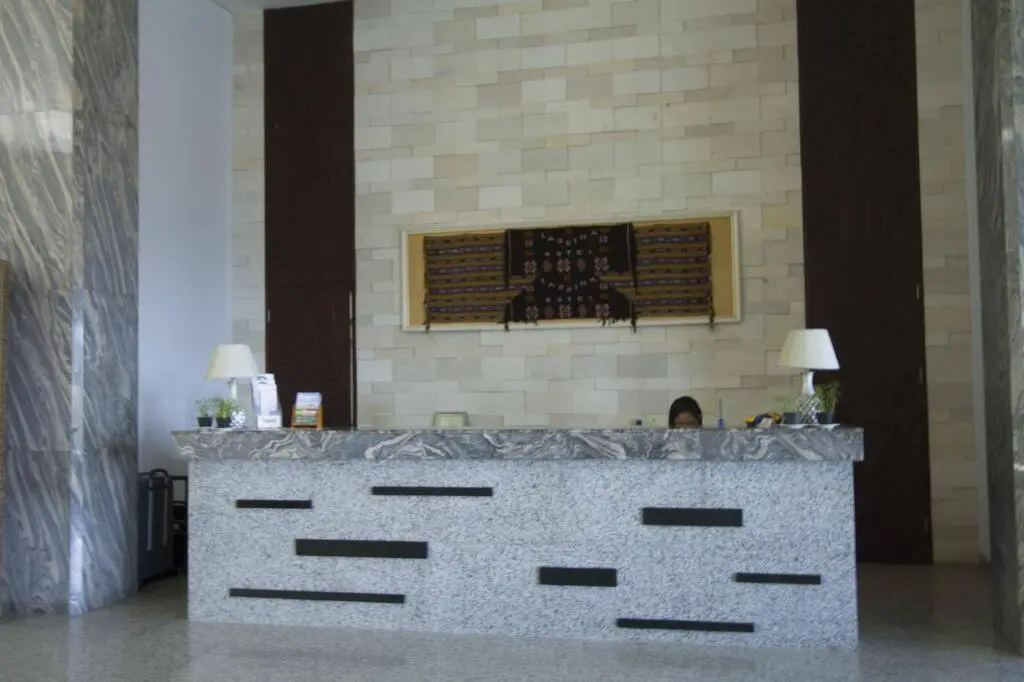 Лабуан-Баджо: Laprima Hotel Flores