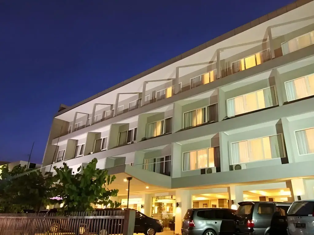Паданг: Hotel Pangeran City