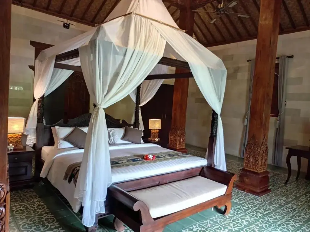 Сукасада: Shanti Natural Panorama View Hotel