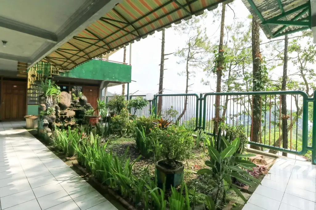 Травас: Lie Mas Hotel