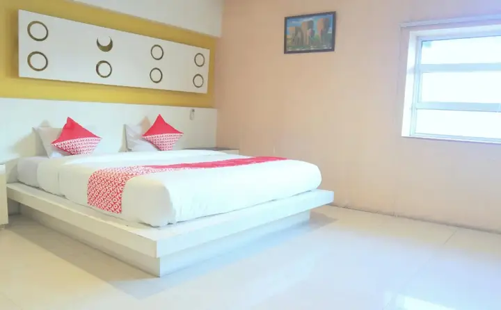 Пеканбару: OYO 542 Majestiq Hotel