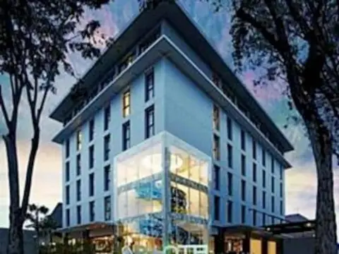 Artotel Hotel Surabaya — фото 1