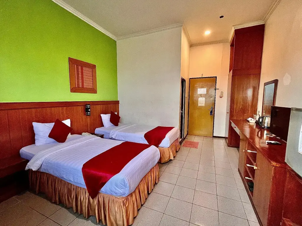 Понтианак: Garuda Hotel