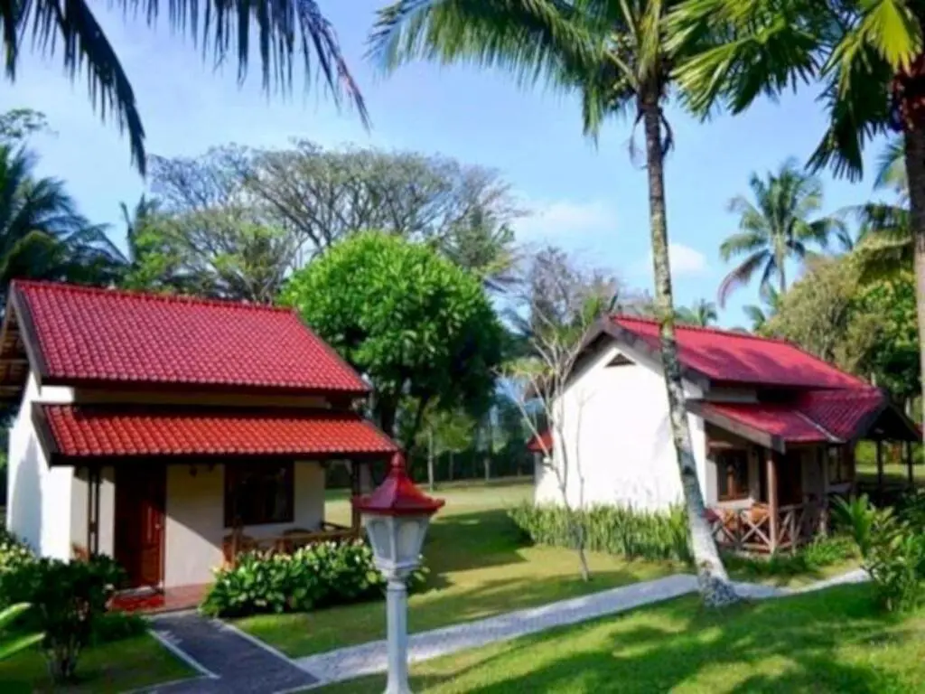 Калибару: Kalibaru Cottages