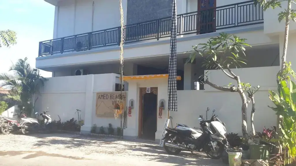 Пурвакерти: Amed Beach Villa