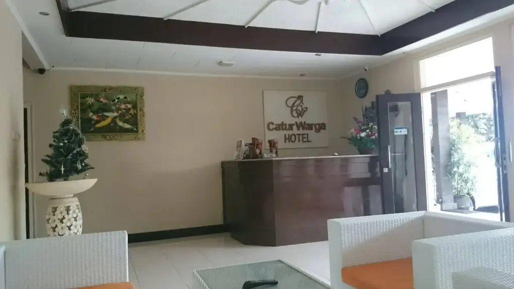 Матарам: Hotel Catur Warga