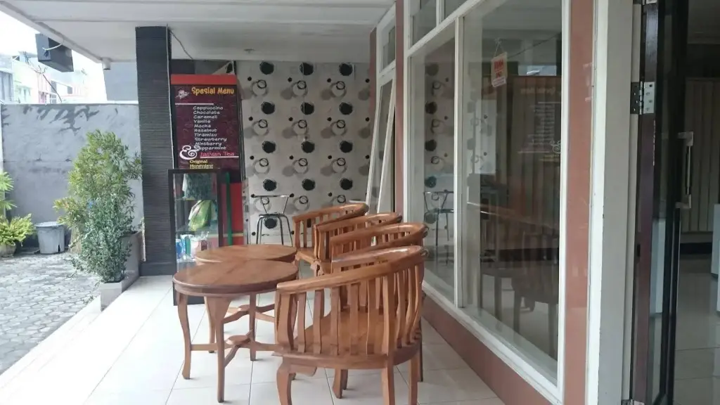 Матарам: Hotel Catur Warga