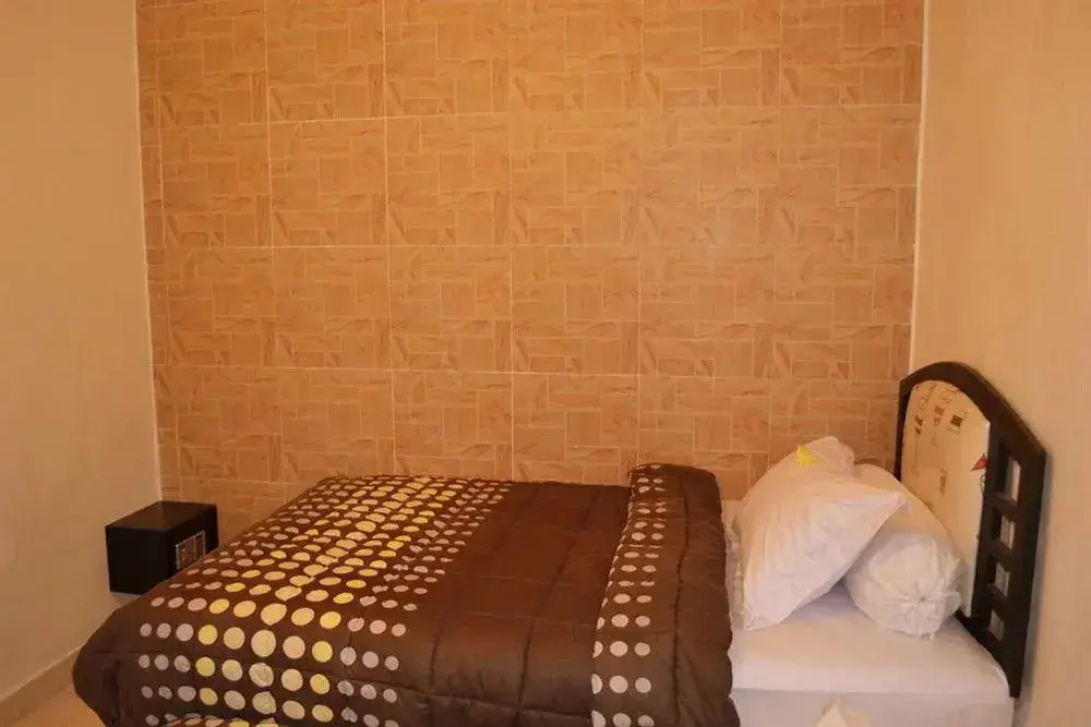 Сукавати: Kirana Homestay