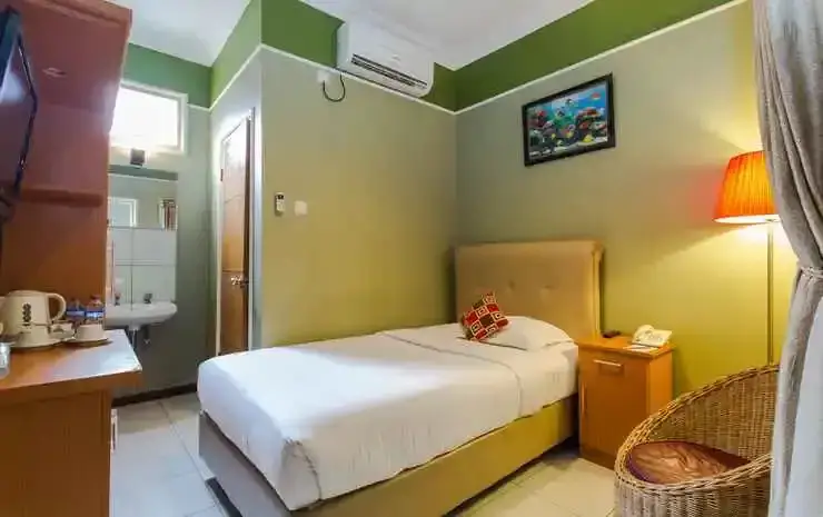 Баликпапан: Lira Aulia Hotel