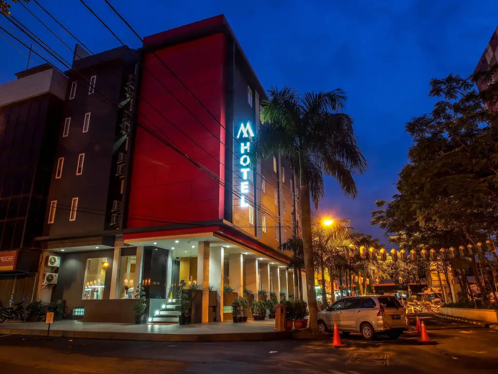Джакарта: M Hotel Jakarta