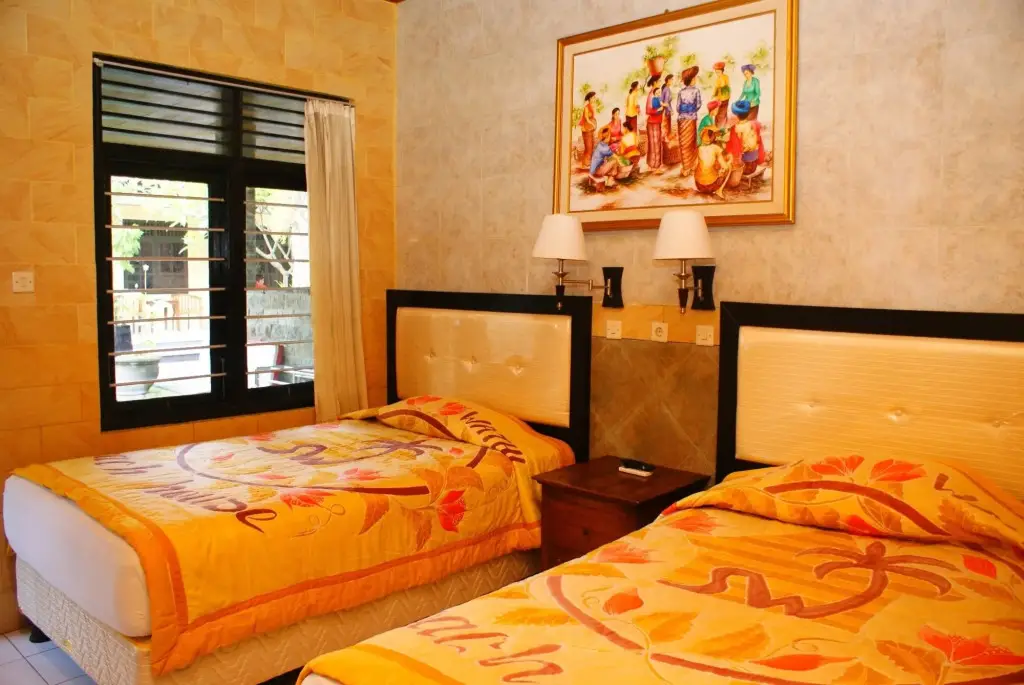 Кута: Suriwathi Hotel