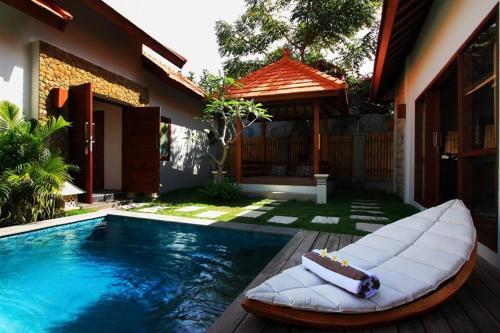 Гили Траванган: Ananda Private Villa